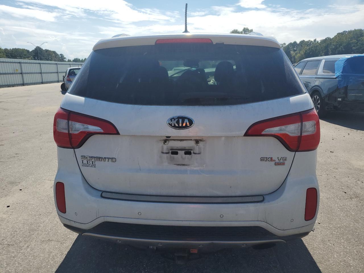 2014 KIA SORENTO