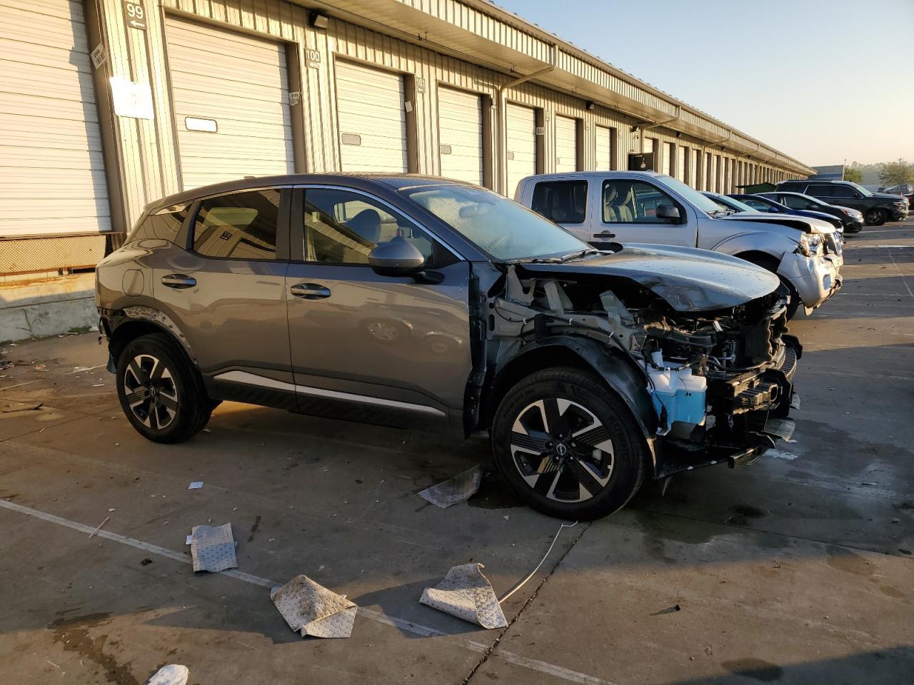 2025 NISSAN KICKS