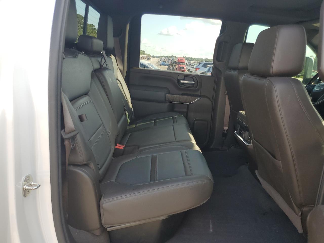 2022 GMC Sierra