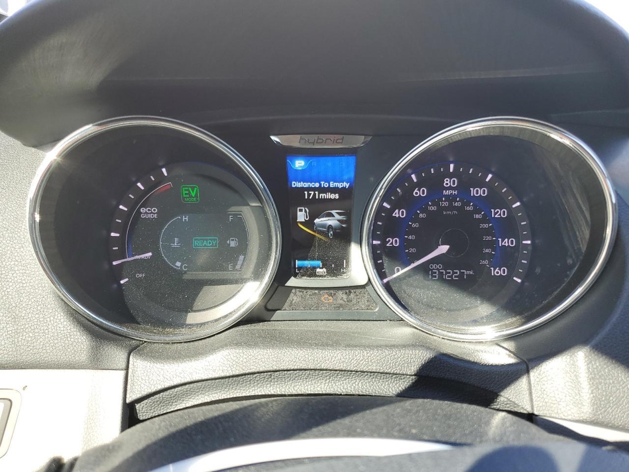2014 HYUNDAI SONATA