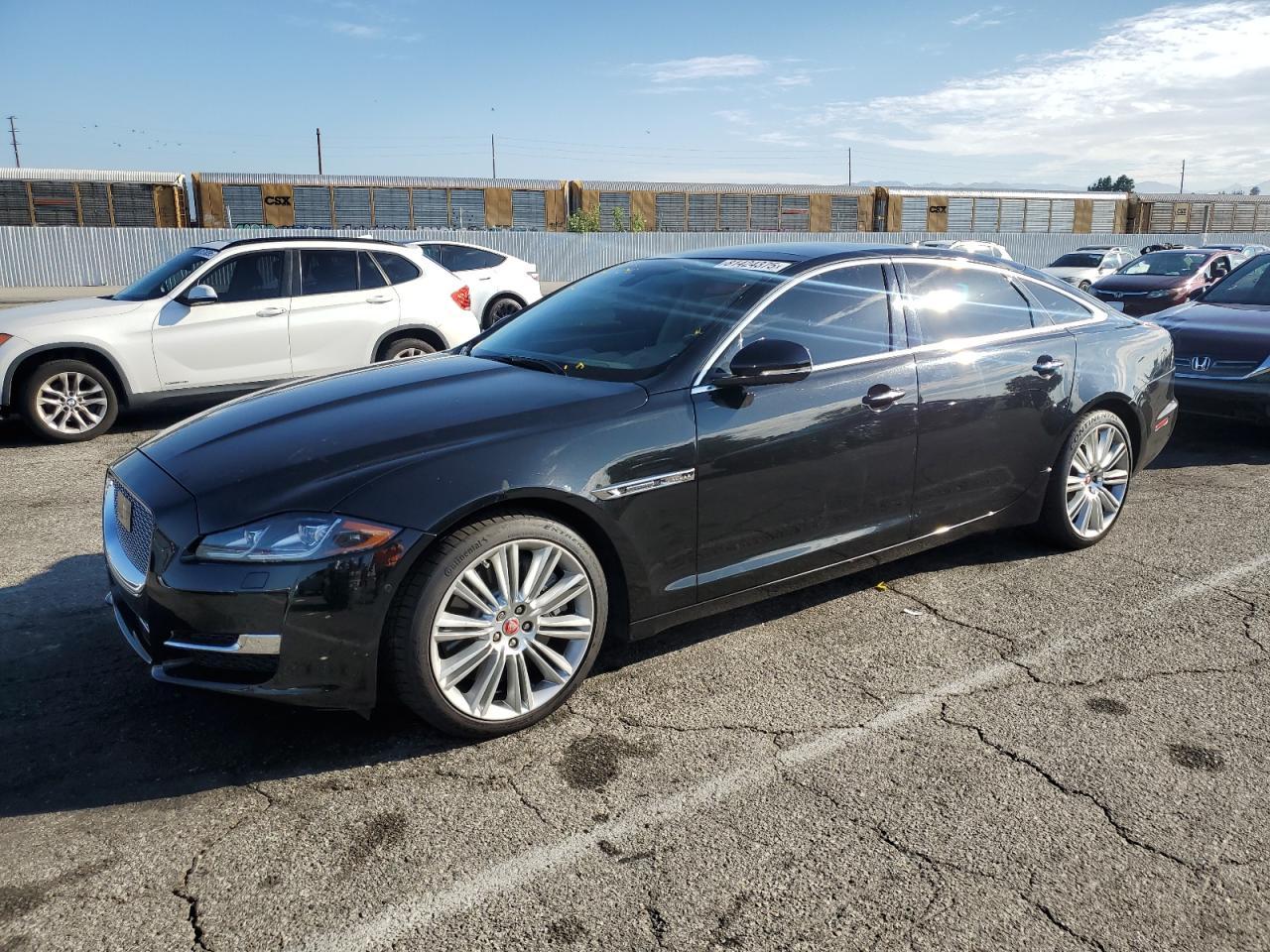 2017 JAGUAR Xj-Series