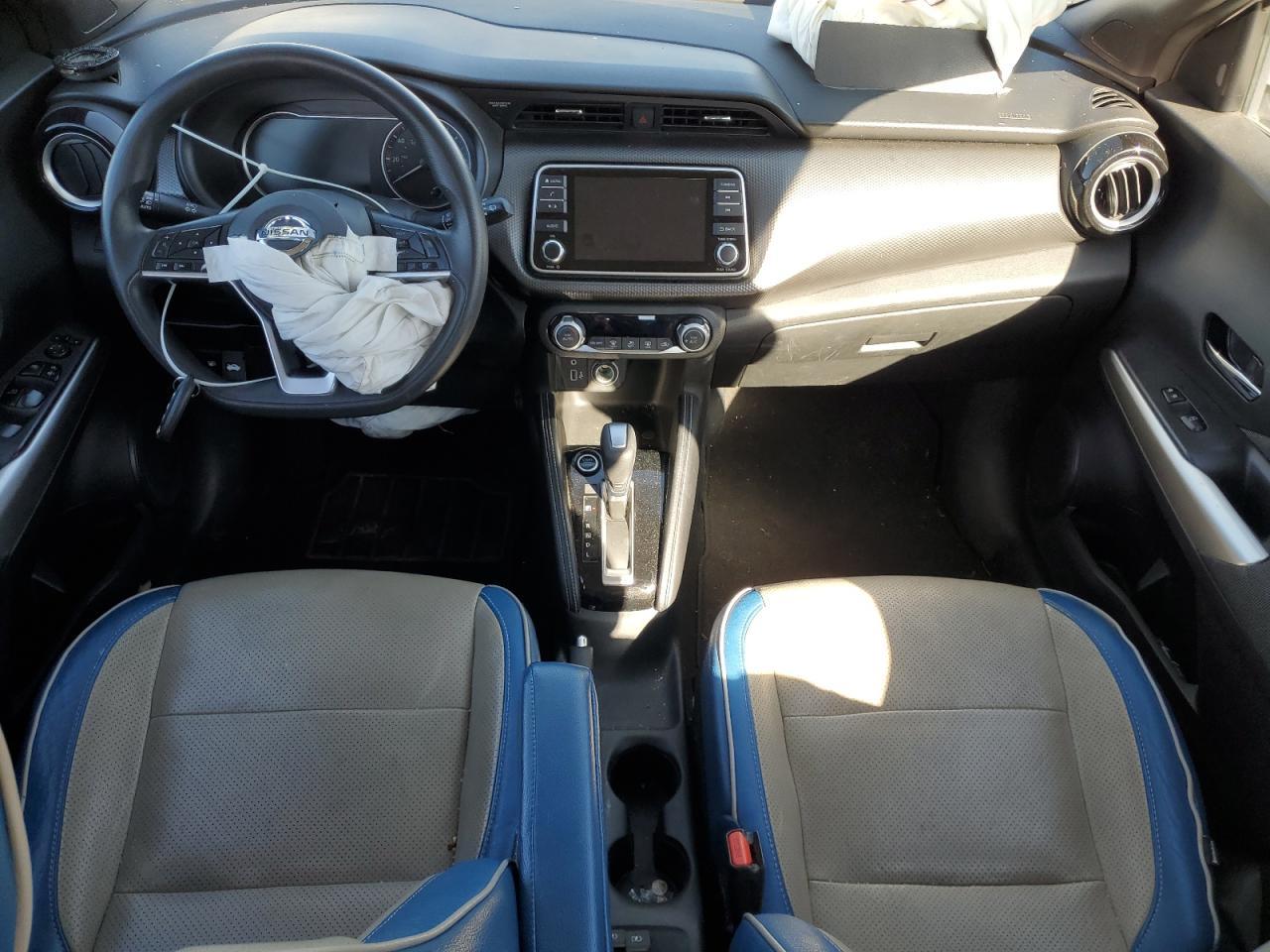 2018 NISSAN KICKS