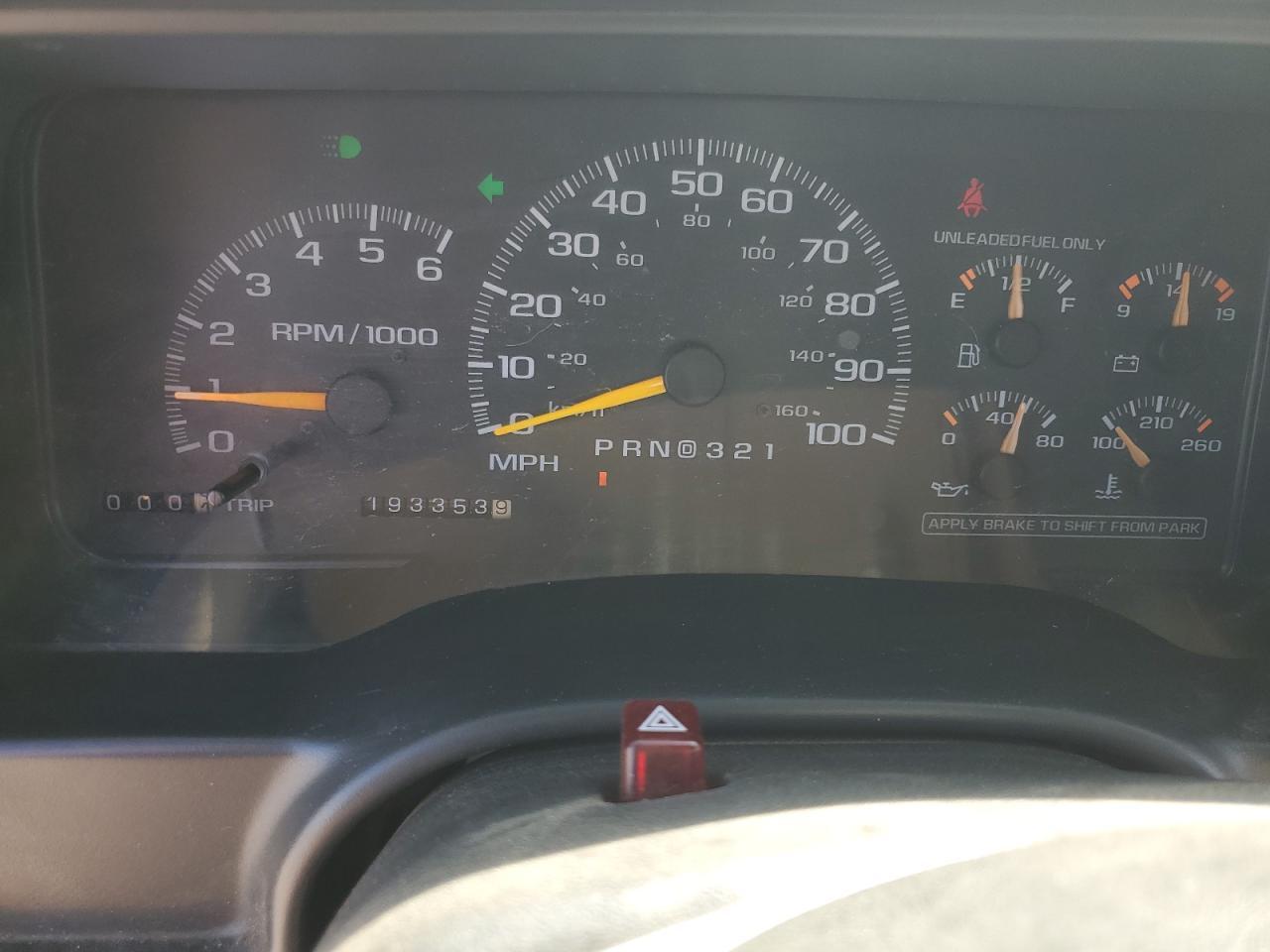 1999 GMC Suburban