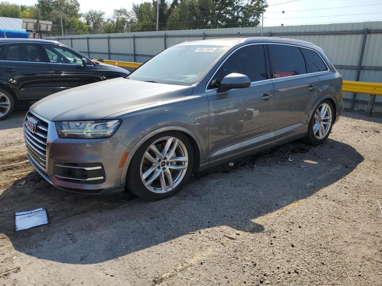 2017 AUDI Q7