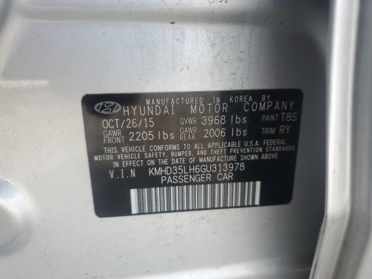 2016 HYUNDAI ELANTRA