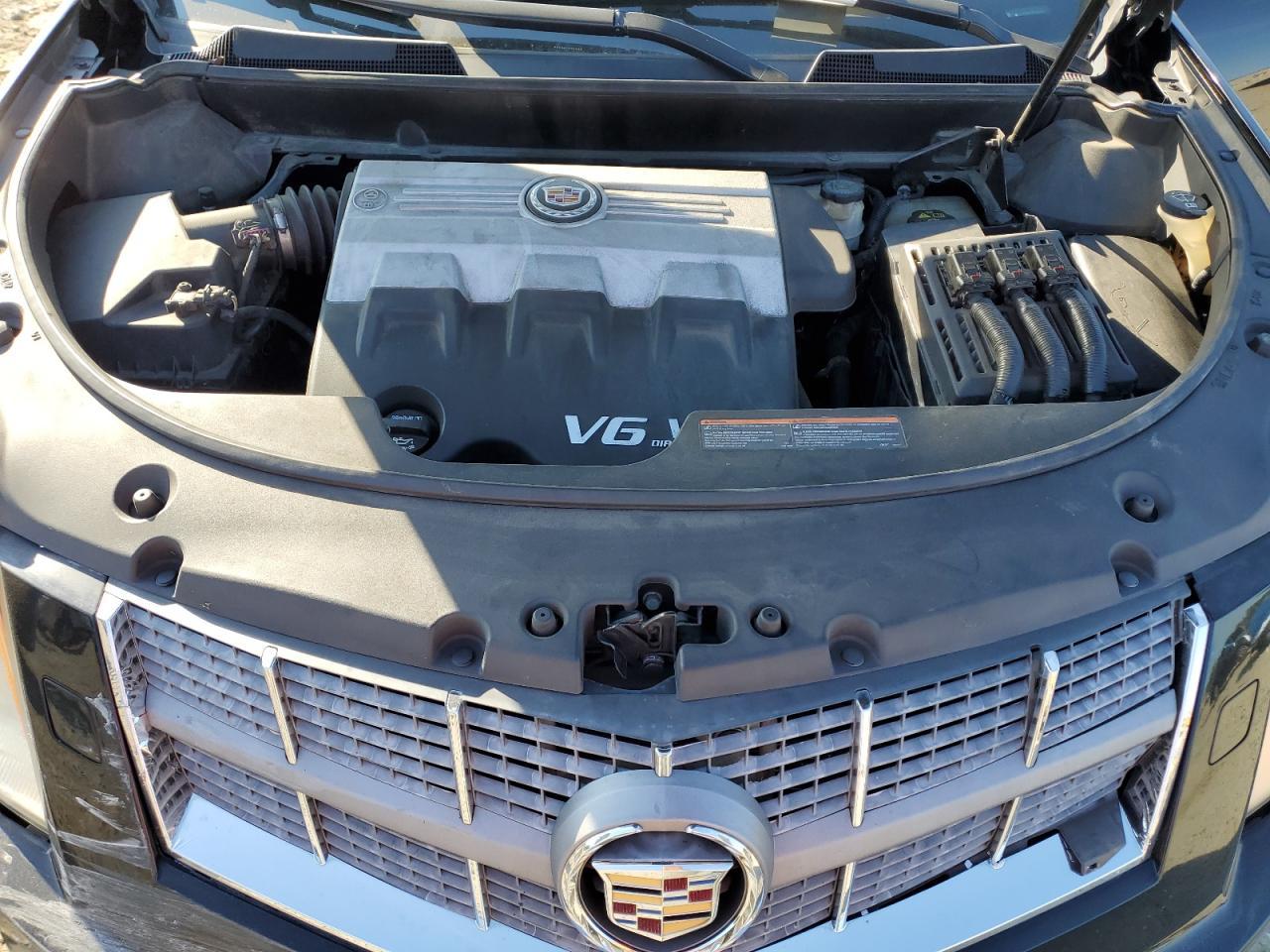 2010 CADILLAC SRX