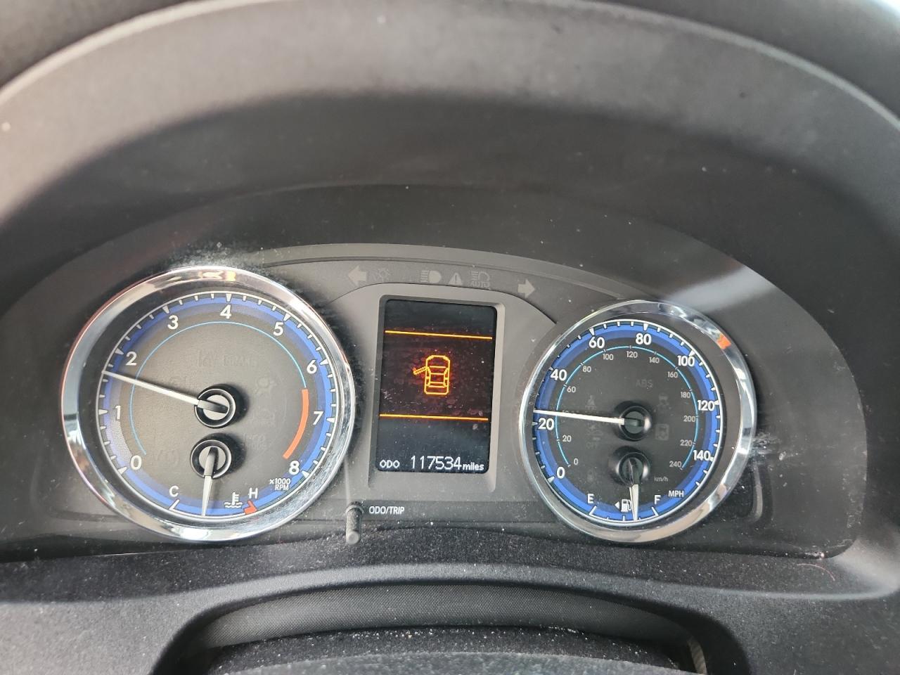 2018 TOYOTA COROLLA