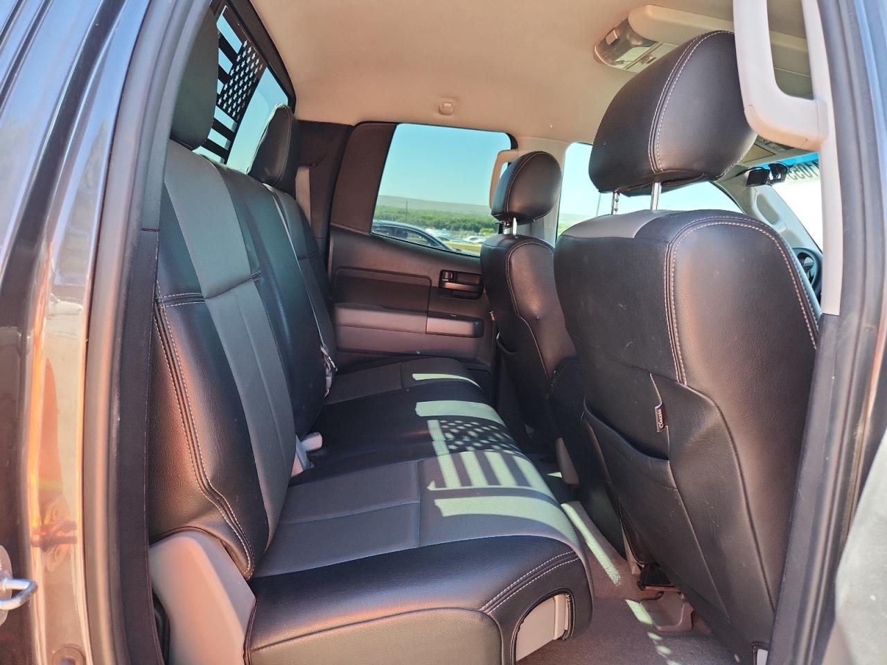 2011 TOYOTA TUNDRA