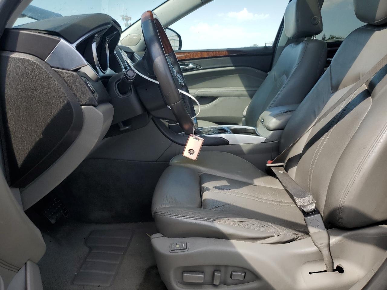2010 CADILLAC SRX