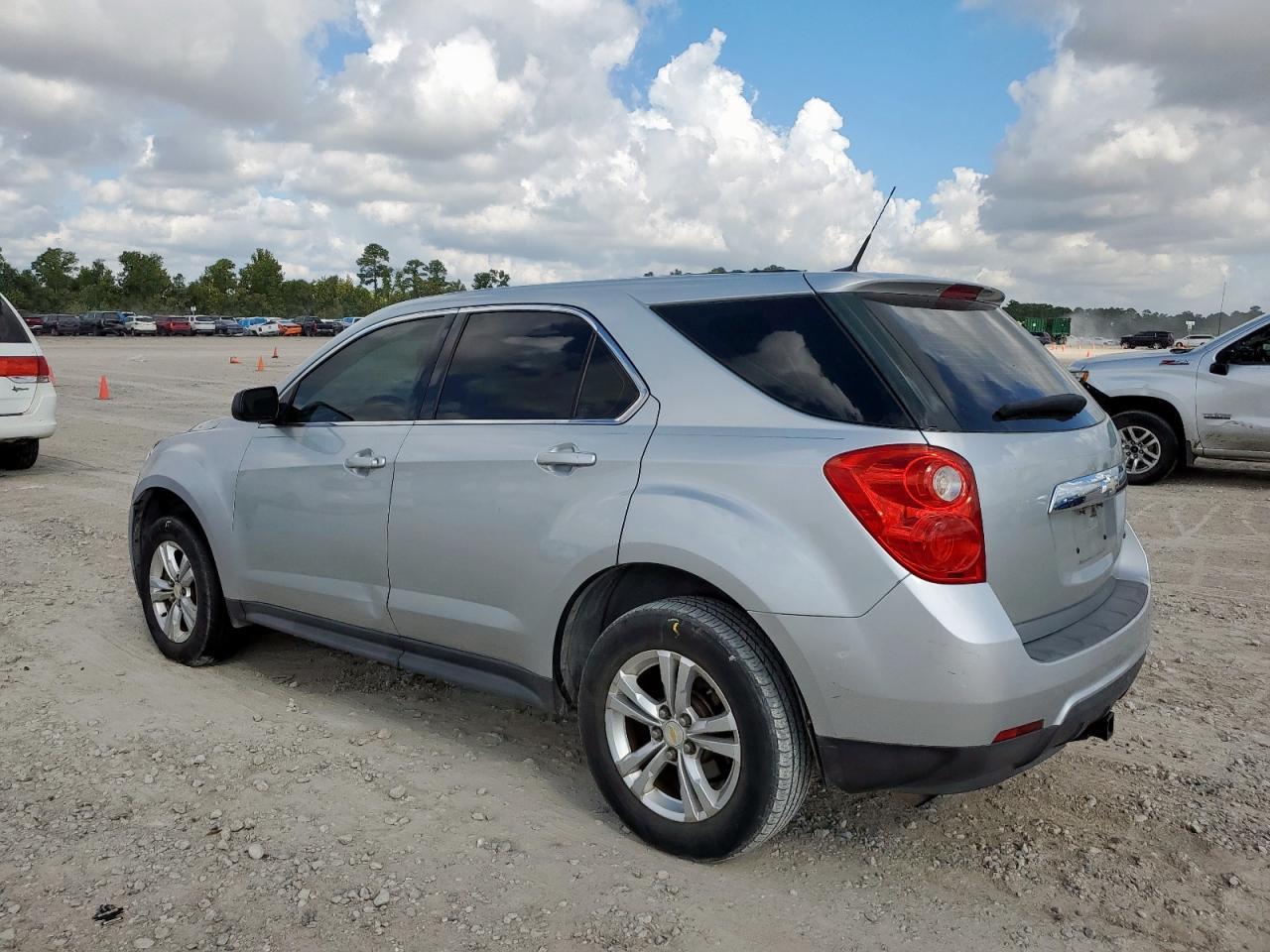 2011 CHEVROLET EQUINOX