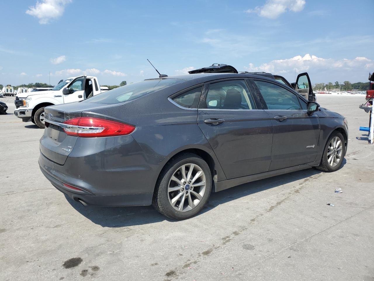 2017 FORD FUSION