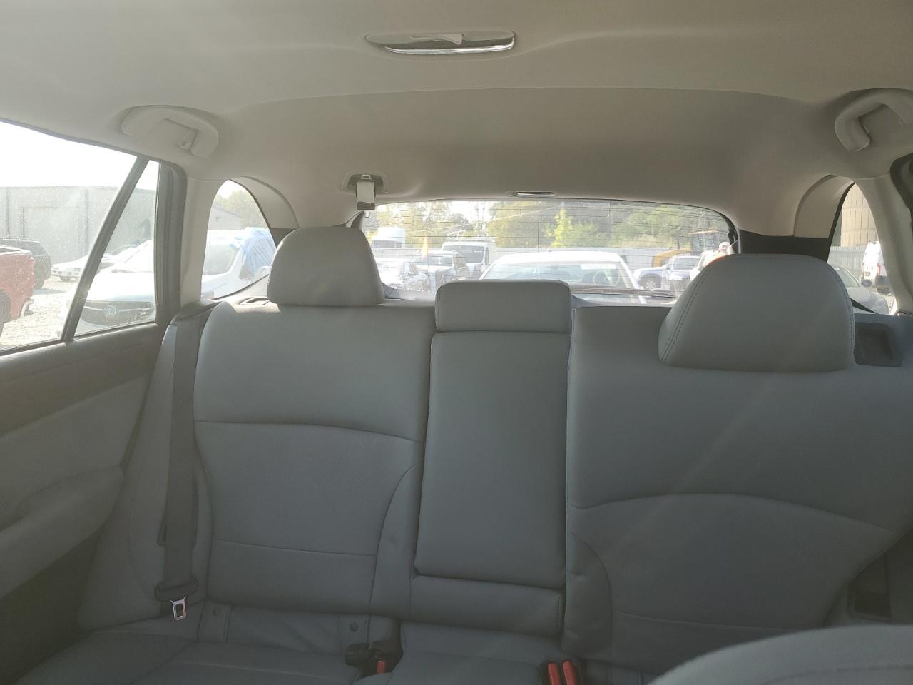 2019 SUBARU Outback
