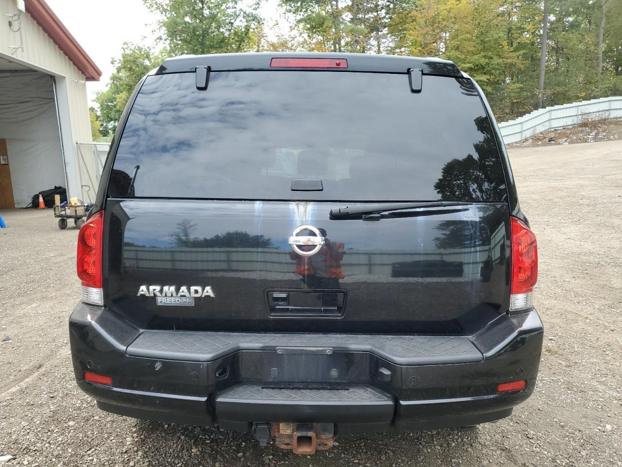 2015 NISSAN Armada