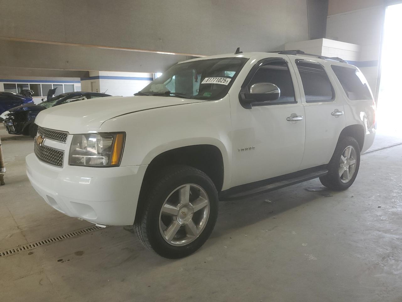 2013 CHEVROLET Tahoe