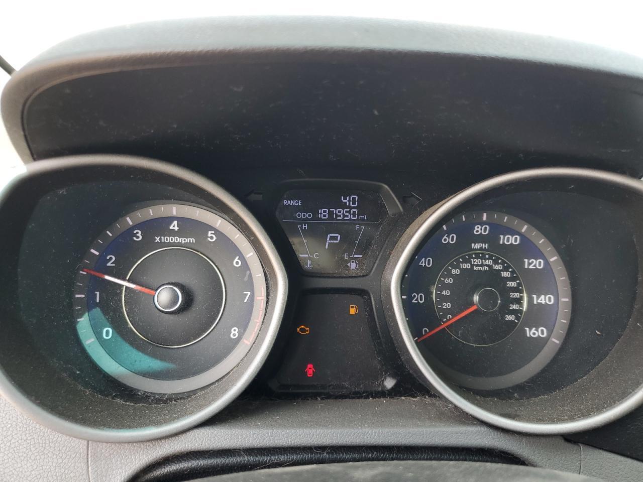 2011 HYUNDAI ELANTRA