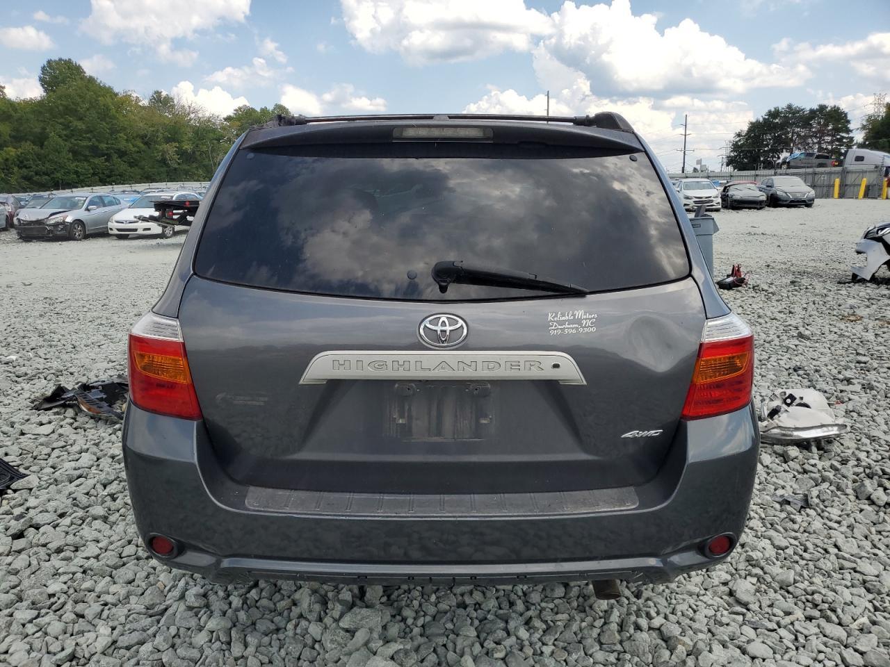 2010 TOYOTA HIGHLANDER