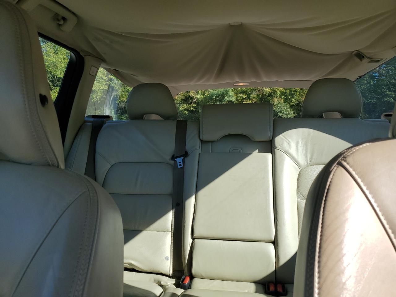 2009 VOLVO XC70