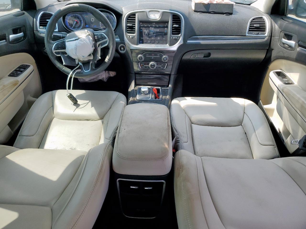 2018 CHRYSLER 300