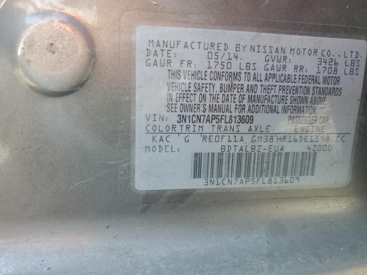 2015 NISSAN VERSA