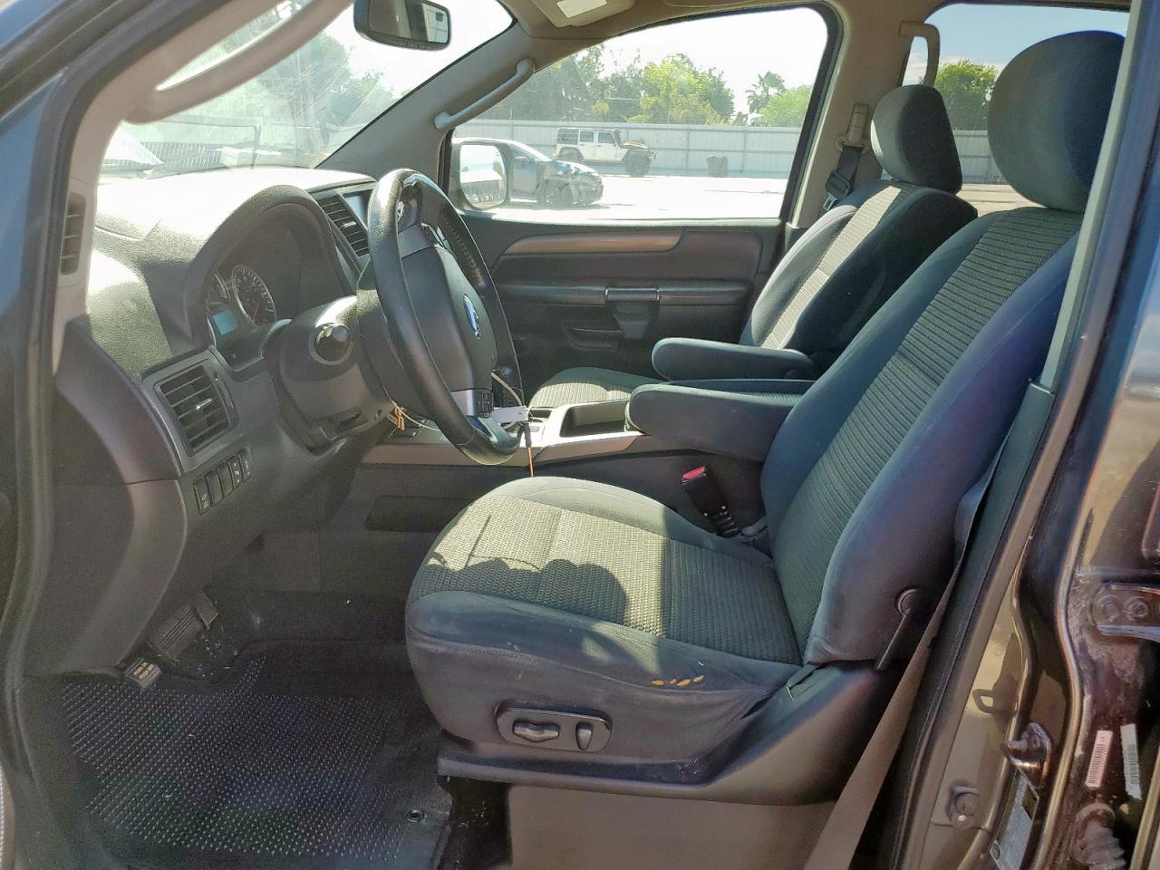 2012 NISSAN Armada