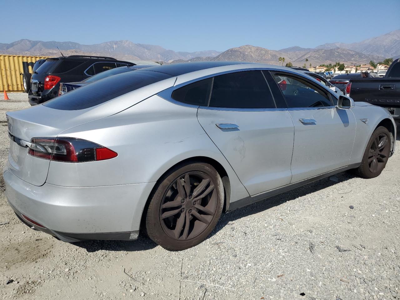2013 TESLA MODEL S