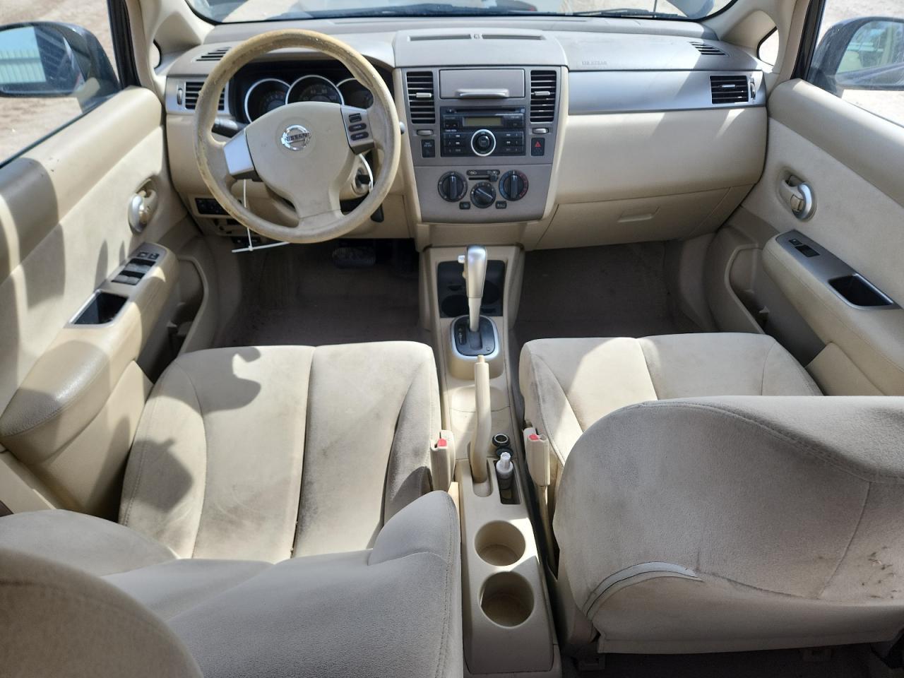2009 NISSAN VERSA