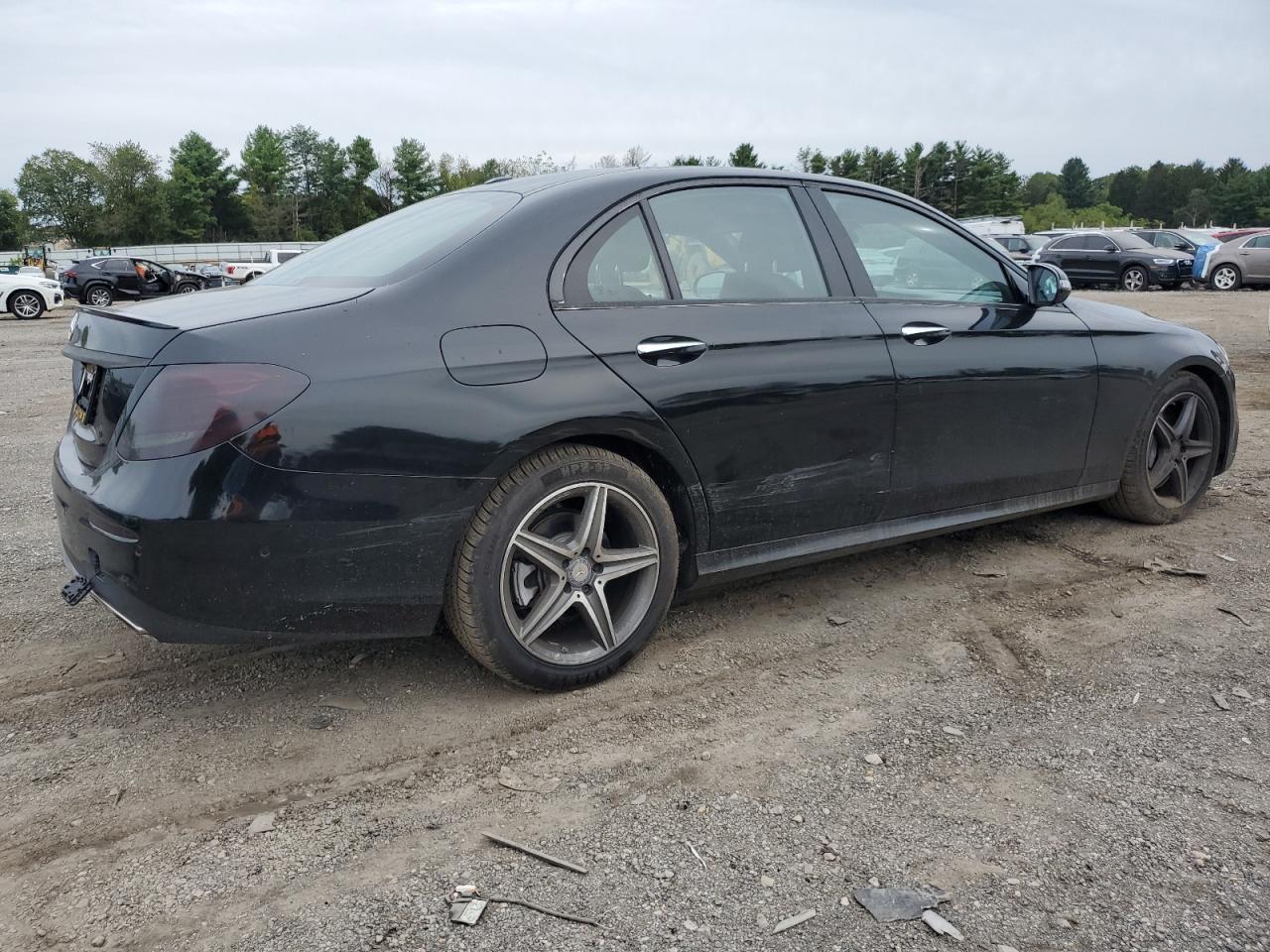 2017 MERCEDES-BENZ E-Class