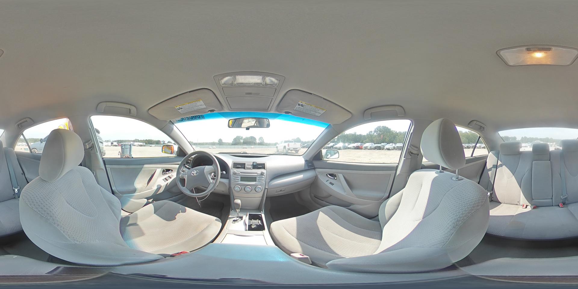 2011 TOYOTA CAMRY