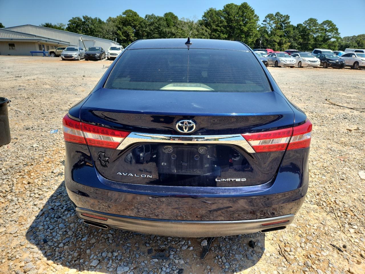 2013 TOYOTA Avalon