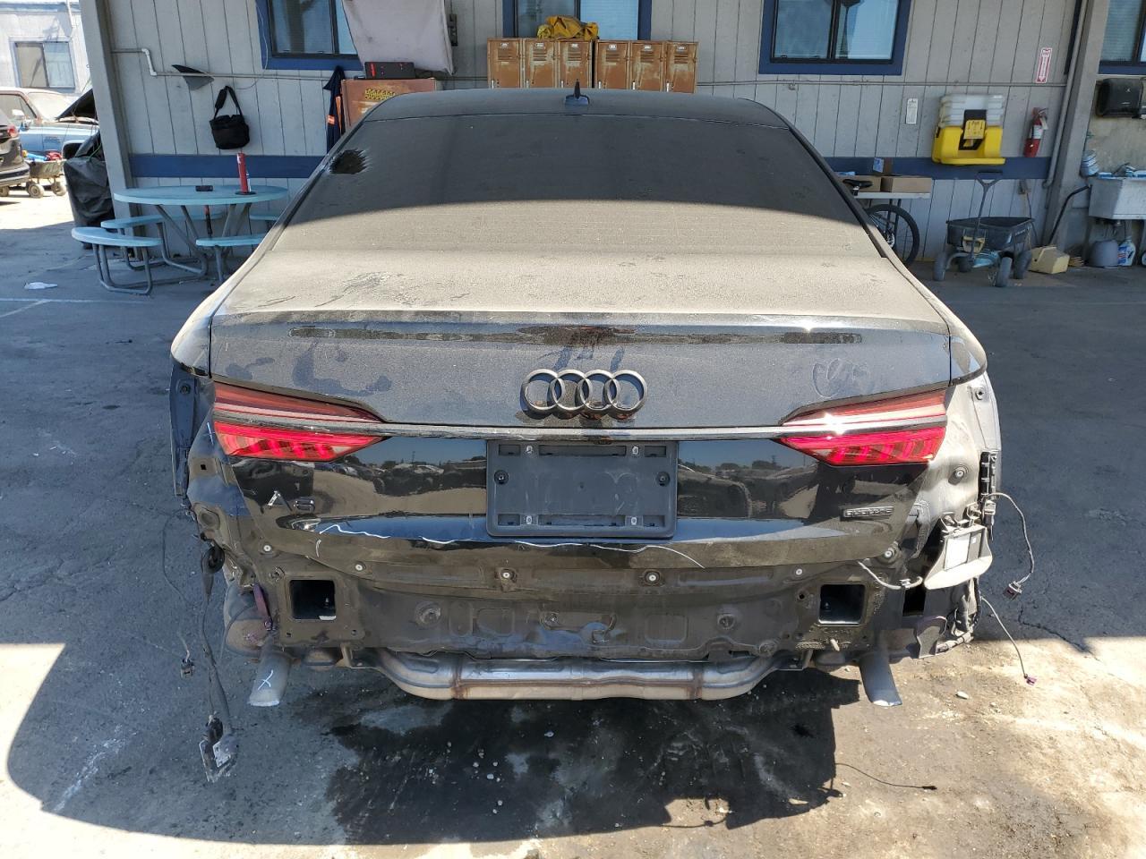 2021 AUDI A6