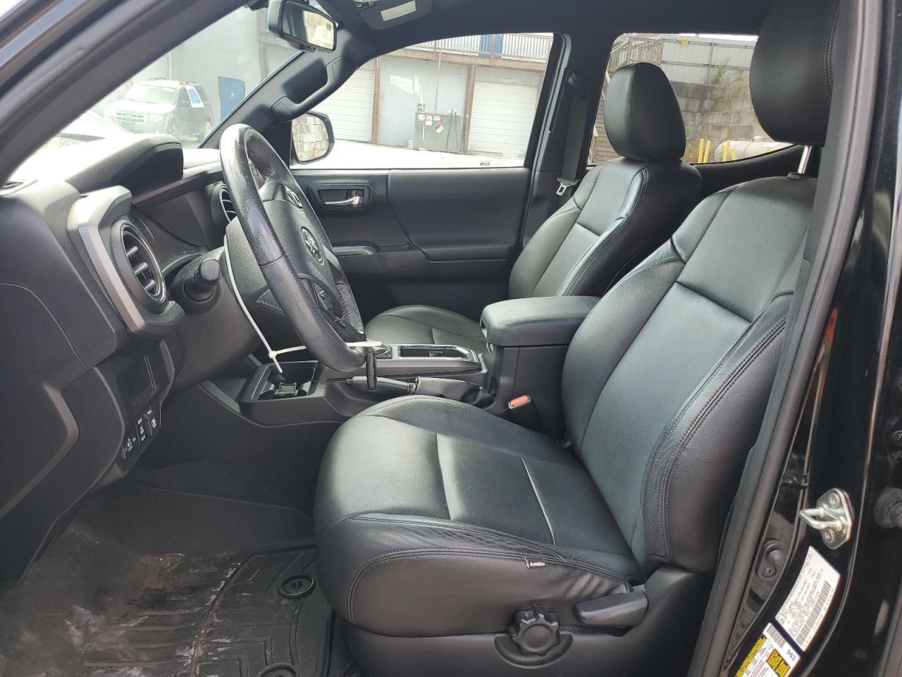 2017 TOYOTA TACOMA
