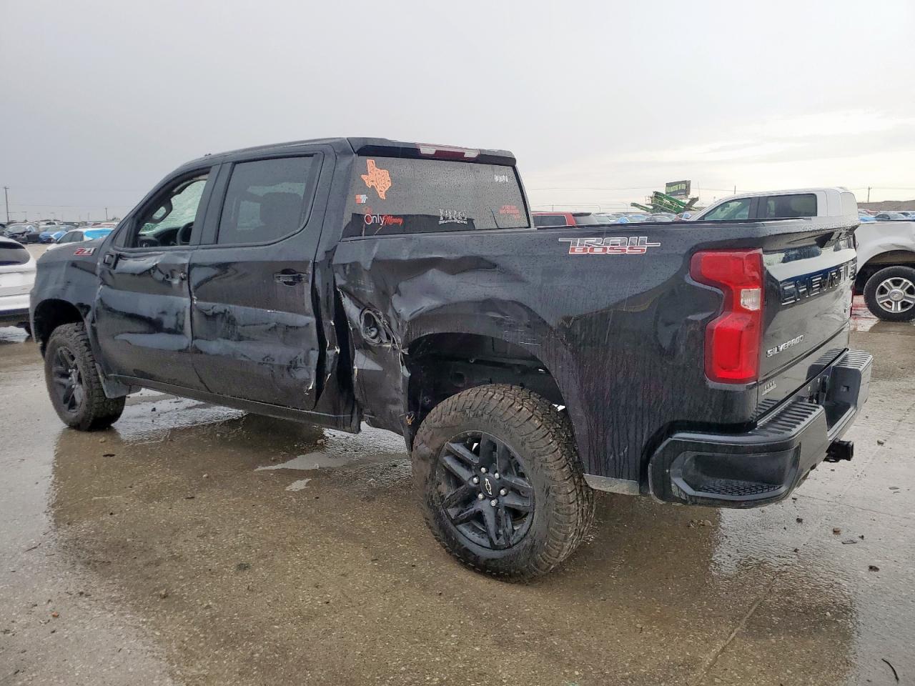 2021 CHEVROLET Silverado