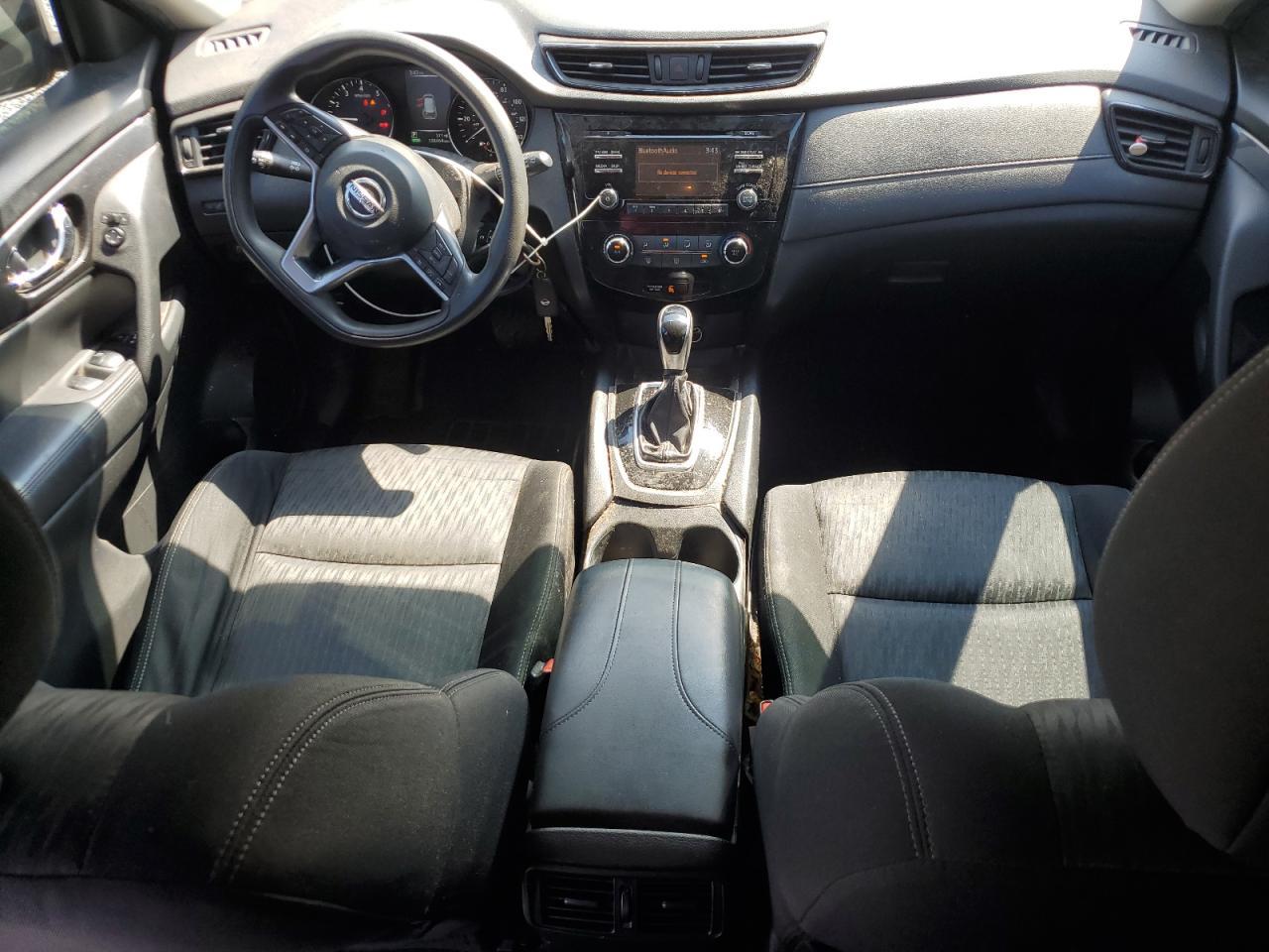 2017 NISSAN ROGUE