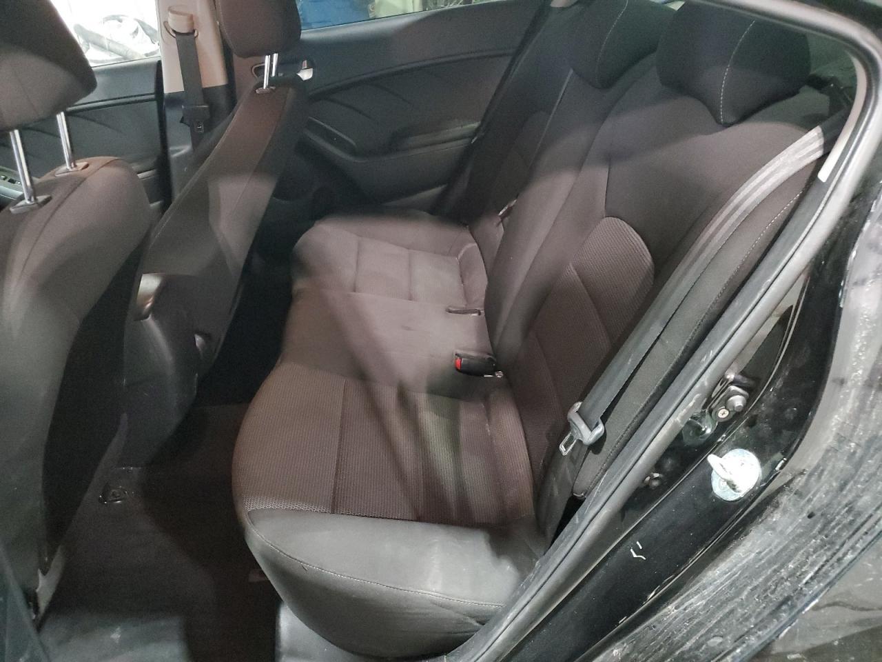 2017 KIA FORTE