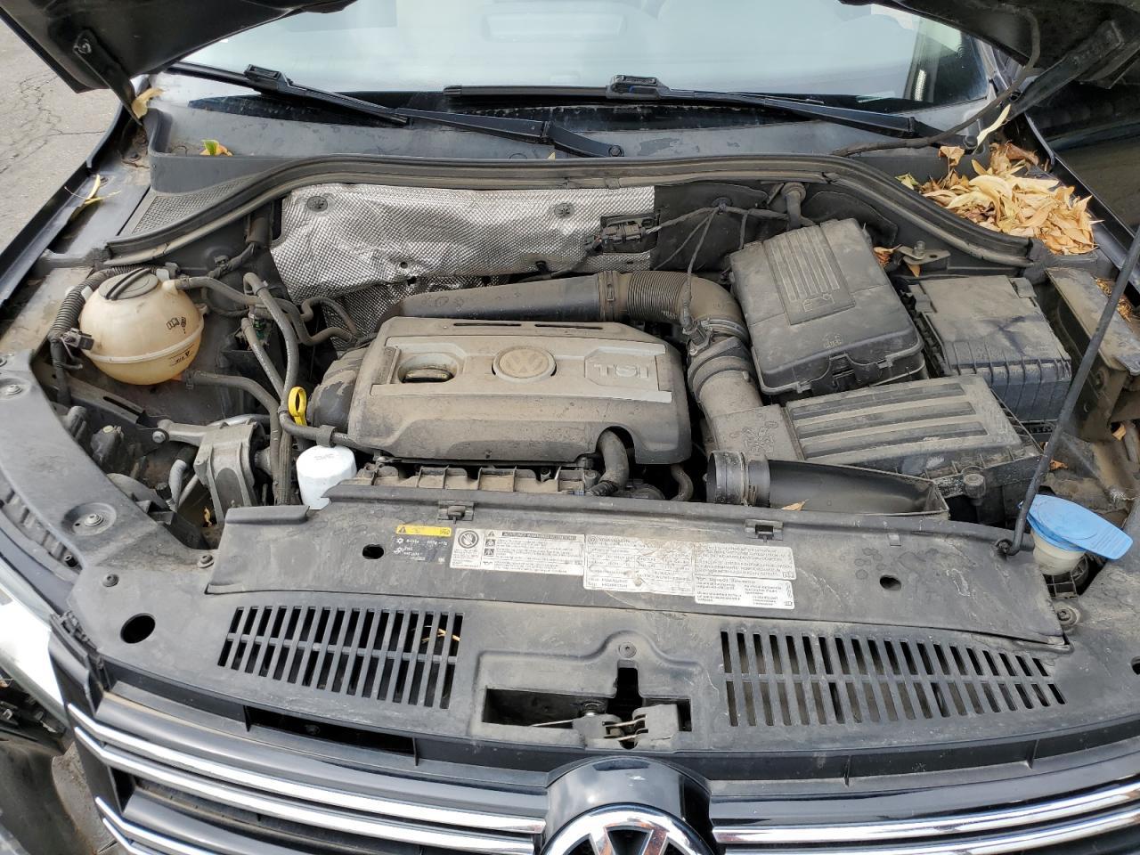2017 VOLKSWAGEN TIGUAN