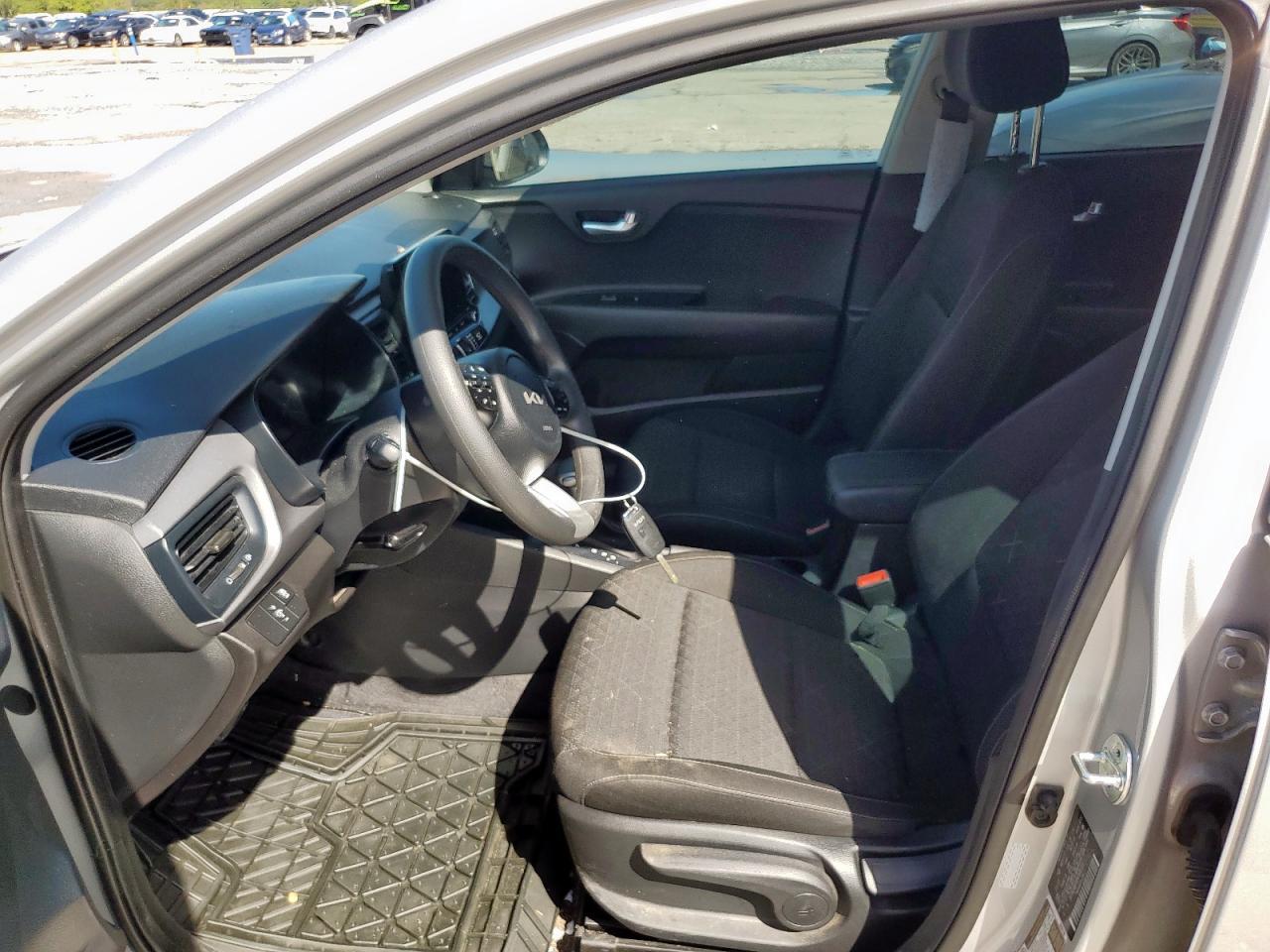 2023 KIA RIO