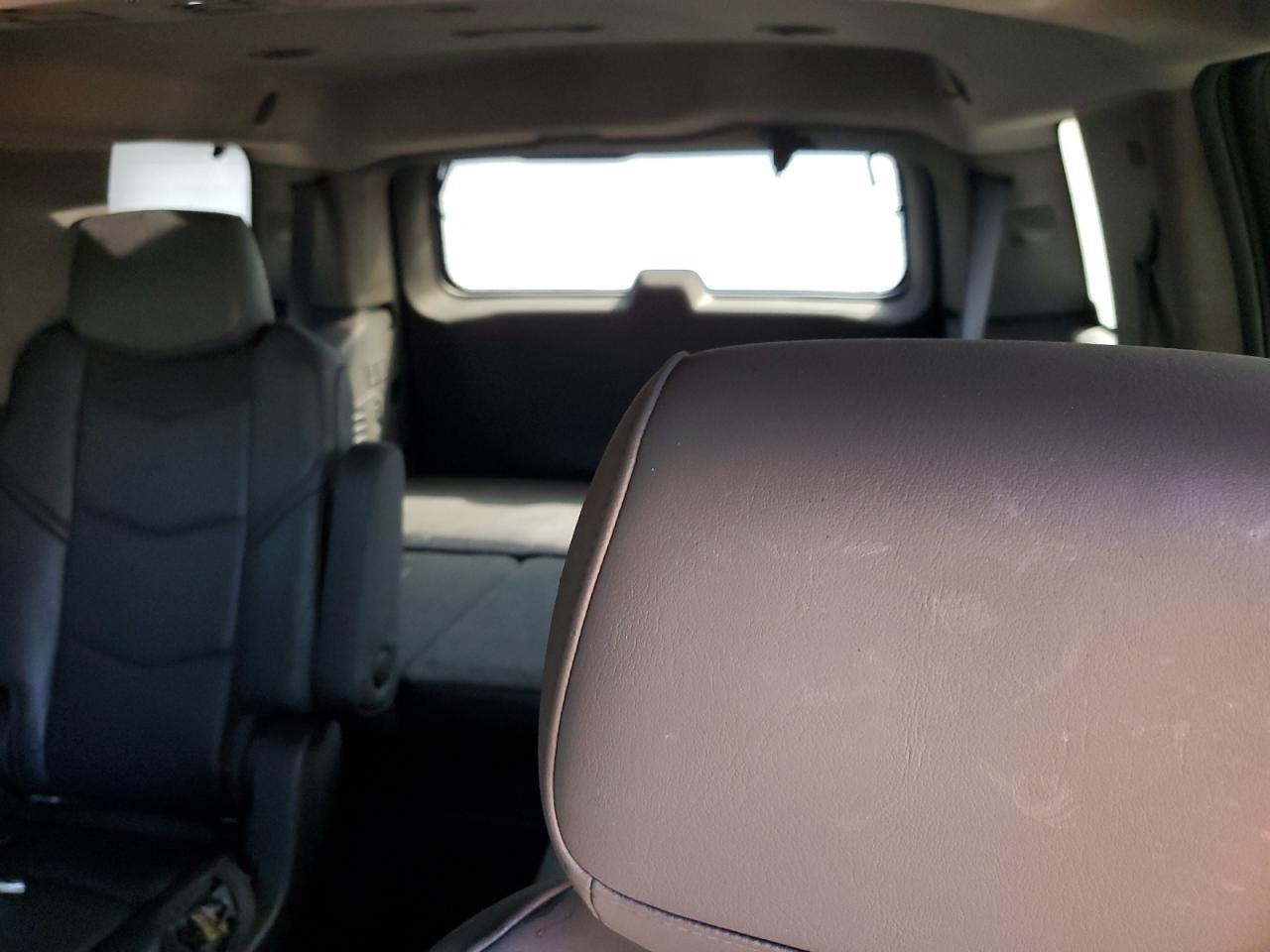 2016 CADILLAC ESCALADE