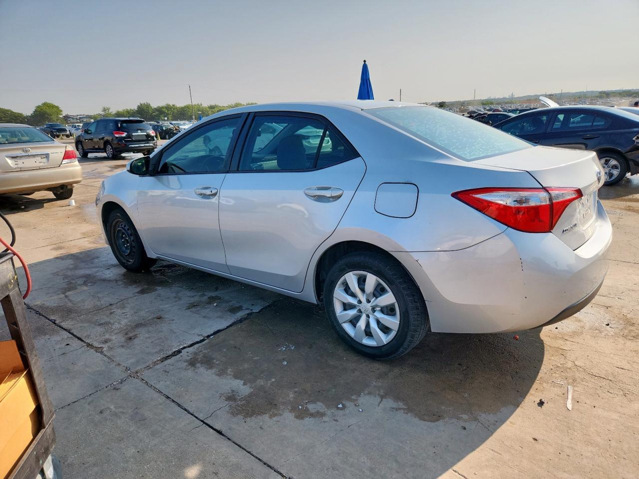 2016 TOYOTA COROLLA