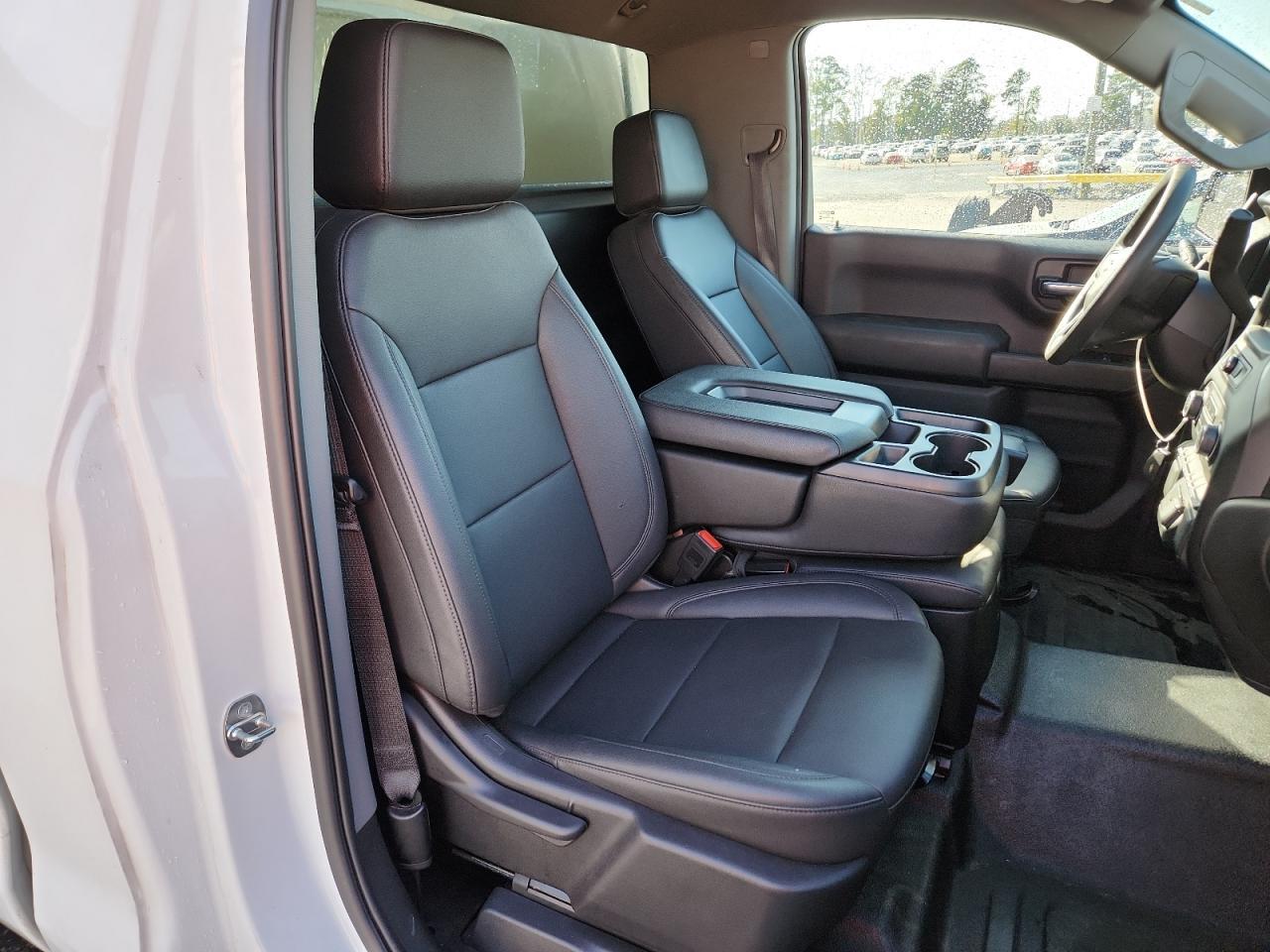 2023 CHEVROLET Silverado