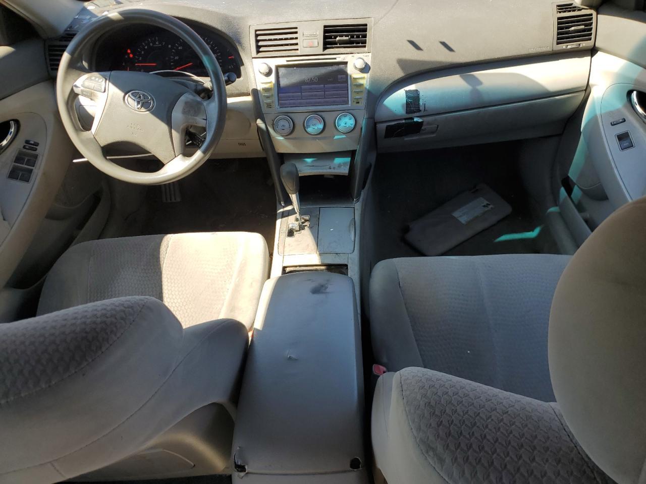 2010 TOYOTA CAMRY