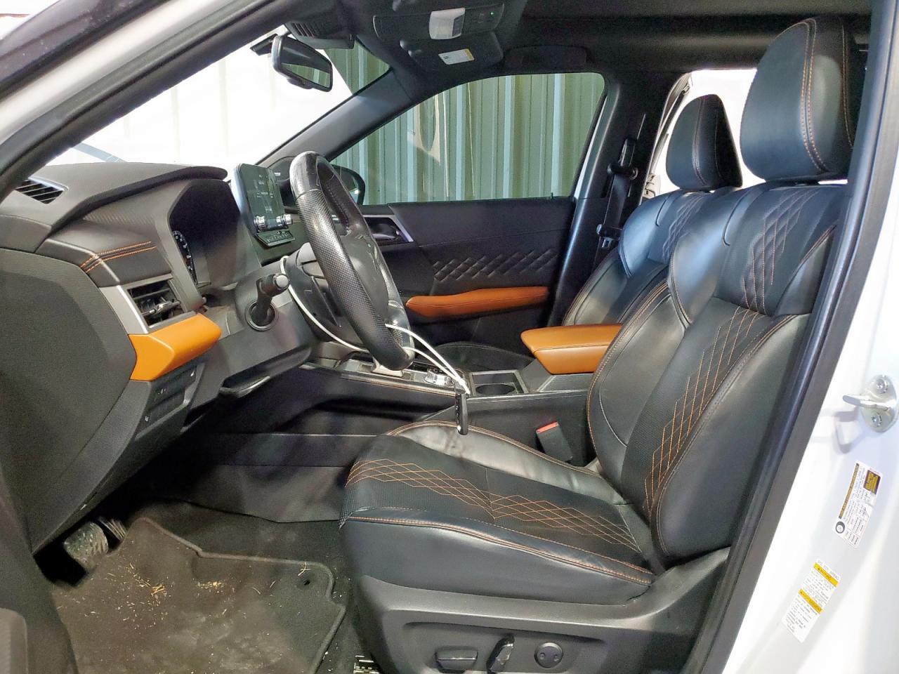 2022 MITSUBISHI outlander