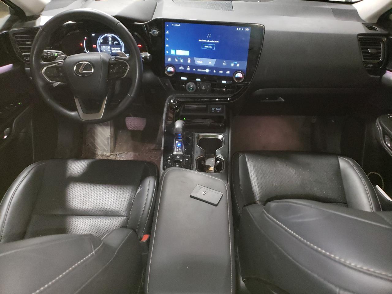 2025 LEXUS Nx