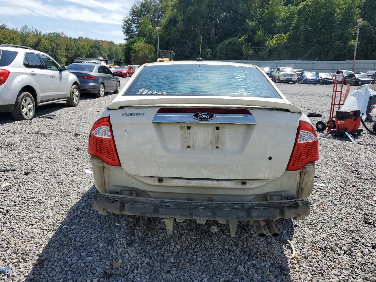 2011 FORD FUSION