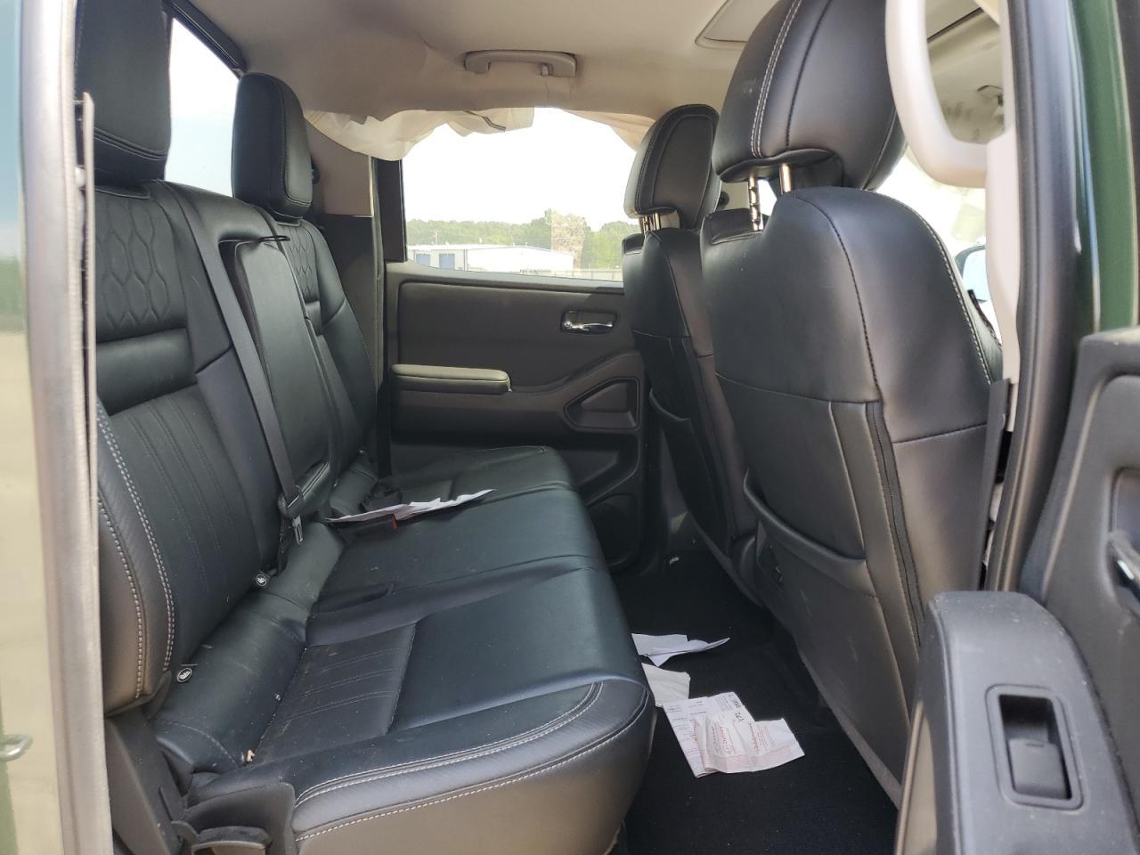 2022 NISSAN Frontier