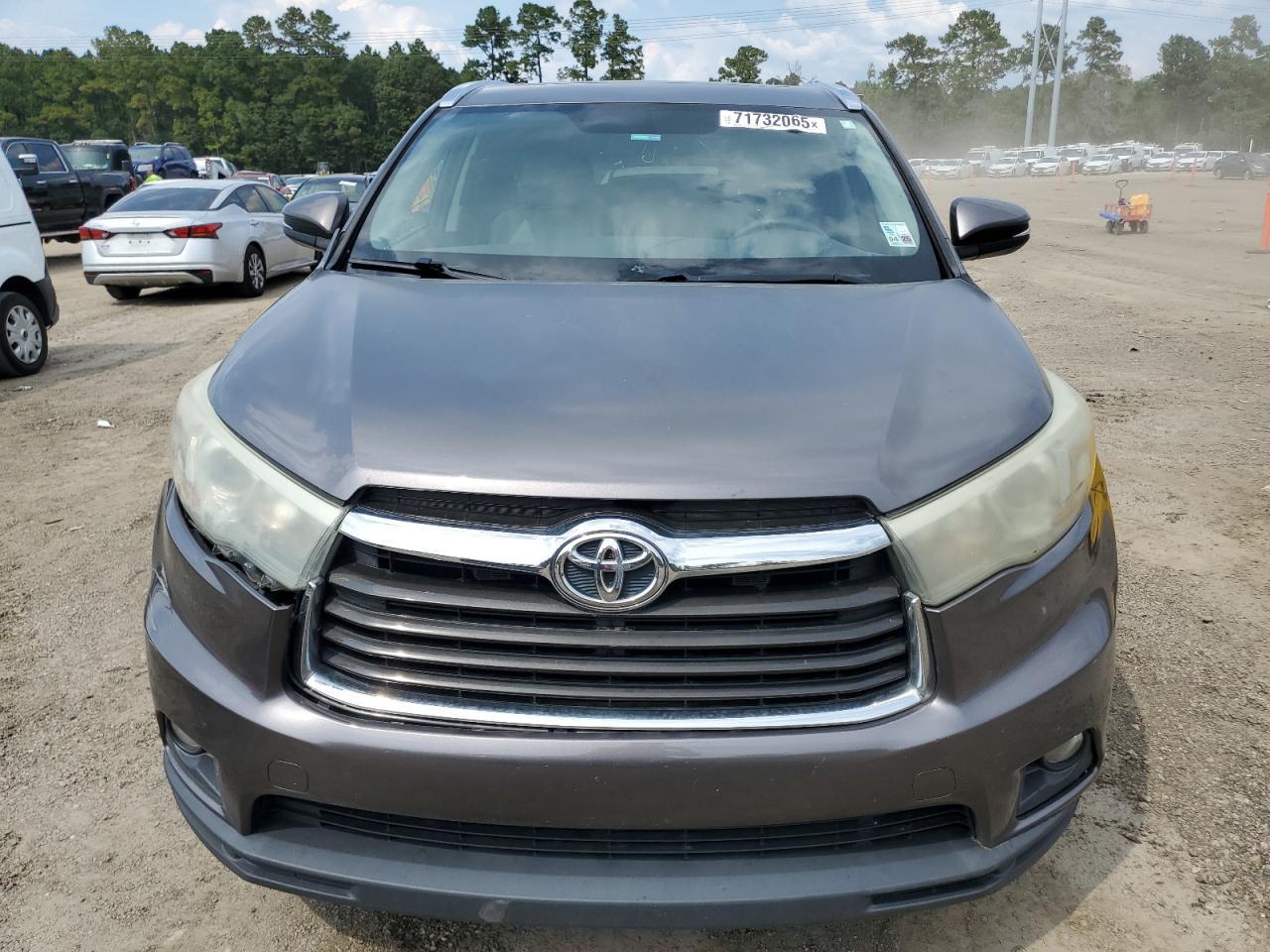2015 TOYOTA HIGHLANDER