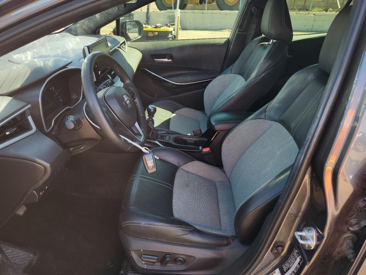 2022 TOYOTA COROLLA