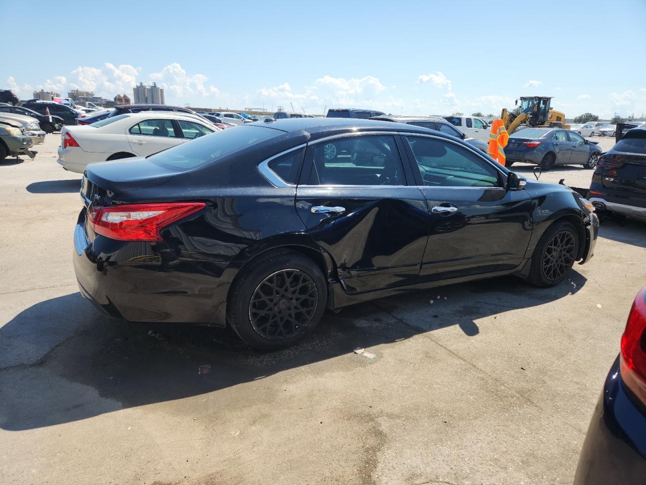2016 NISSAN ALTIMA