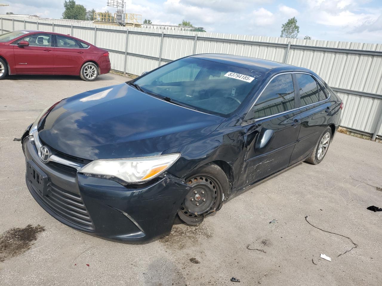 2015 TOYOTA CAMRY