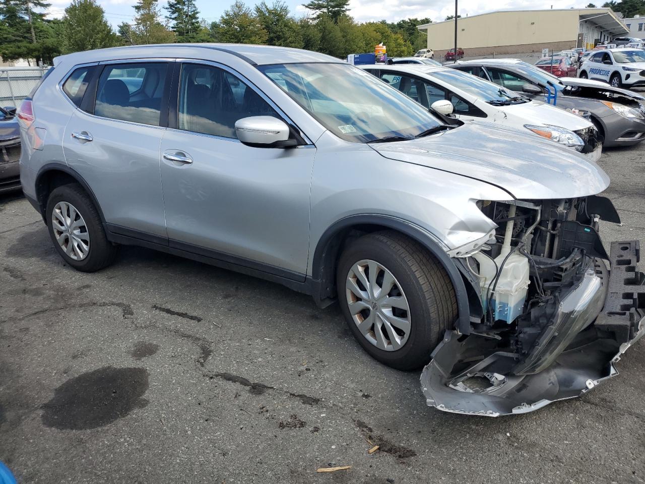 2015 NISSAN ROGUE
