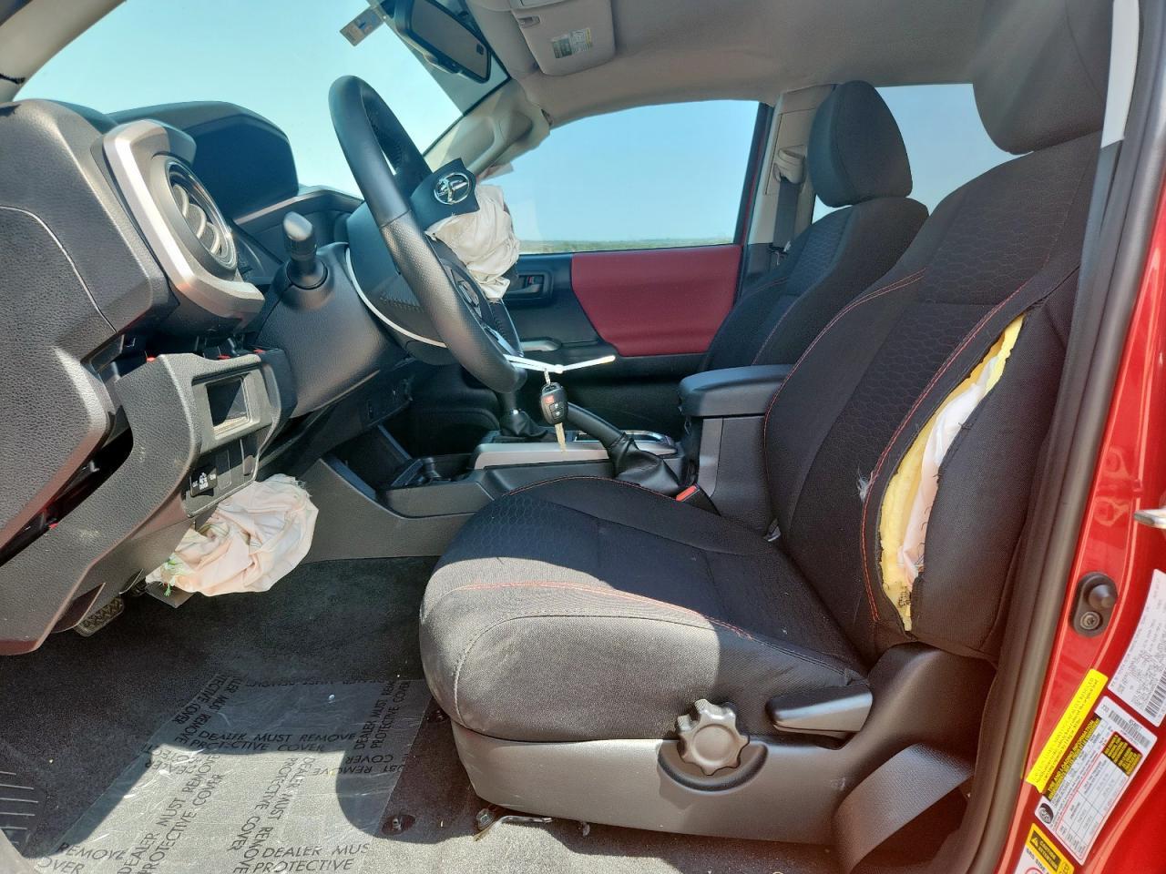 2017 TOYOTA TACOMA